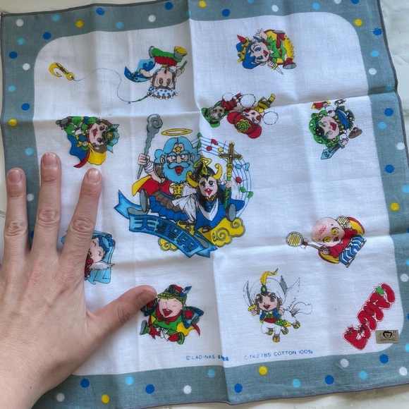 Vintage Super Bikkuriman Handkerchief - Picture 5 of 6